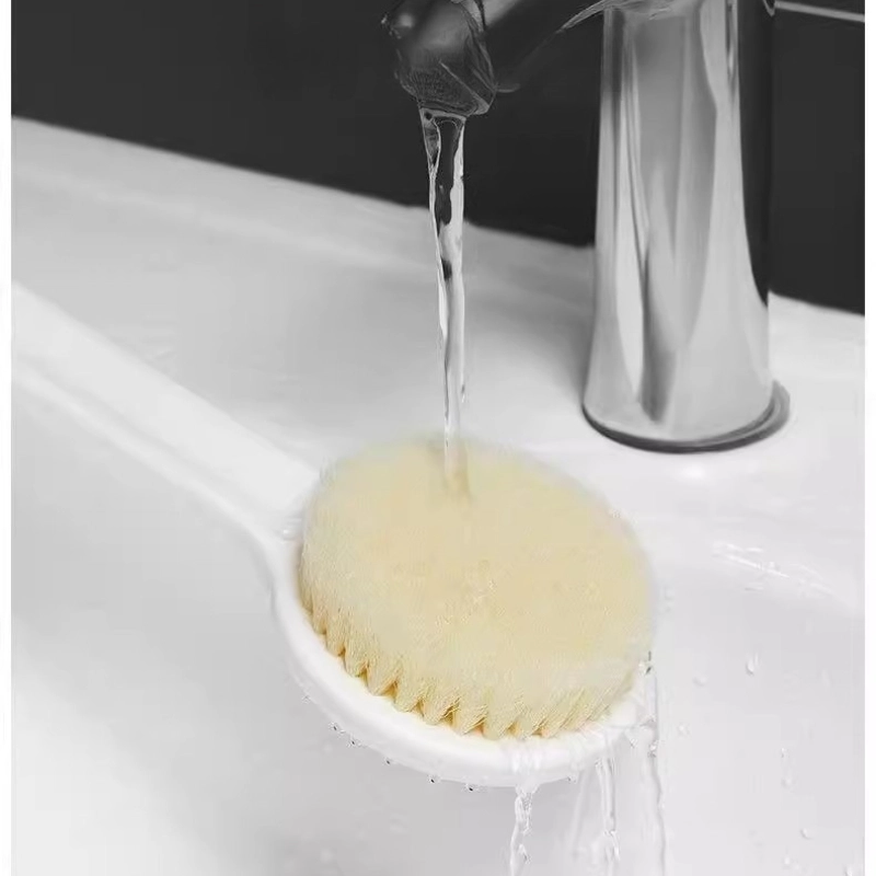 Soft Bristle Long Handle Bath Brush - Image 8