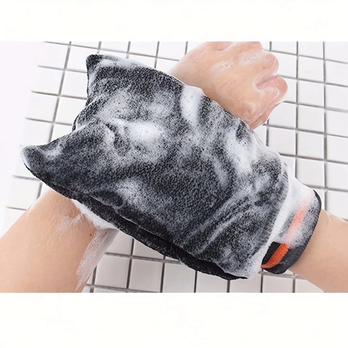 Solid Color Exfoliating Body Scrubber Glove - Image 8