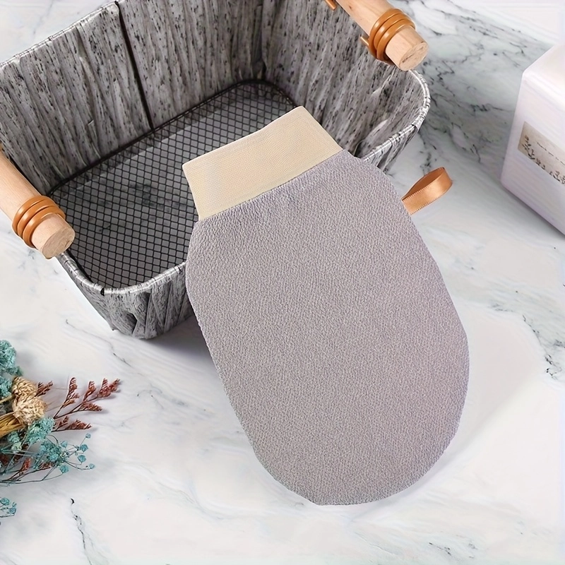 Moroccan Hammam Exfoliating Bath Glove - Image 7