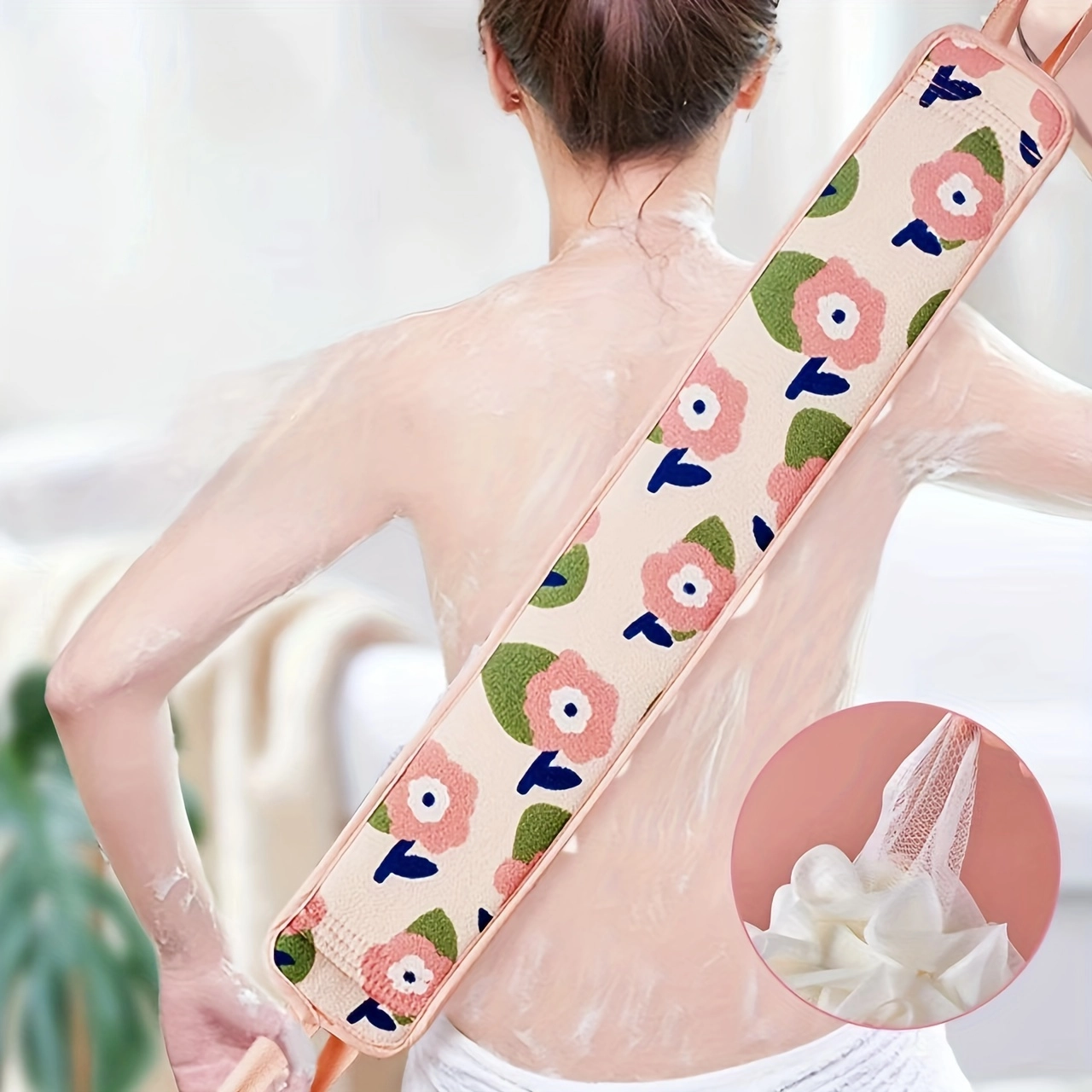 Floral Exfoliating Bath Glove - Image 7